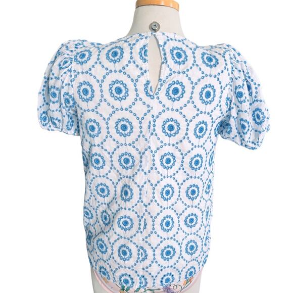 SAIL TO SABLE Floral Embroidered Top White/Blue Size Medium - Picture 5 of 6